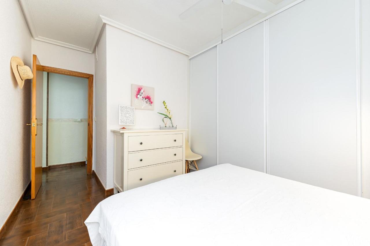 Apartamento Centrico Blasco Ibanez Torrevieja Exterior photo